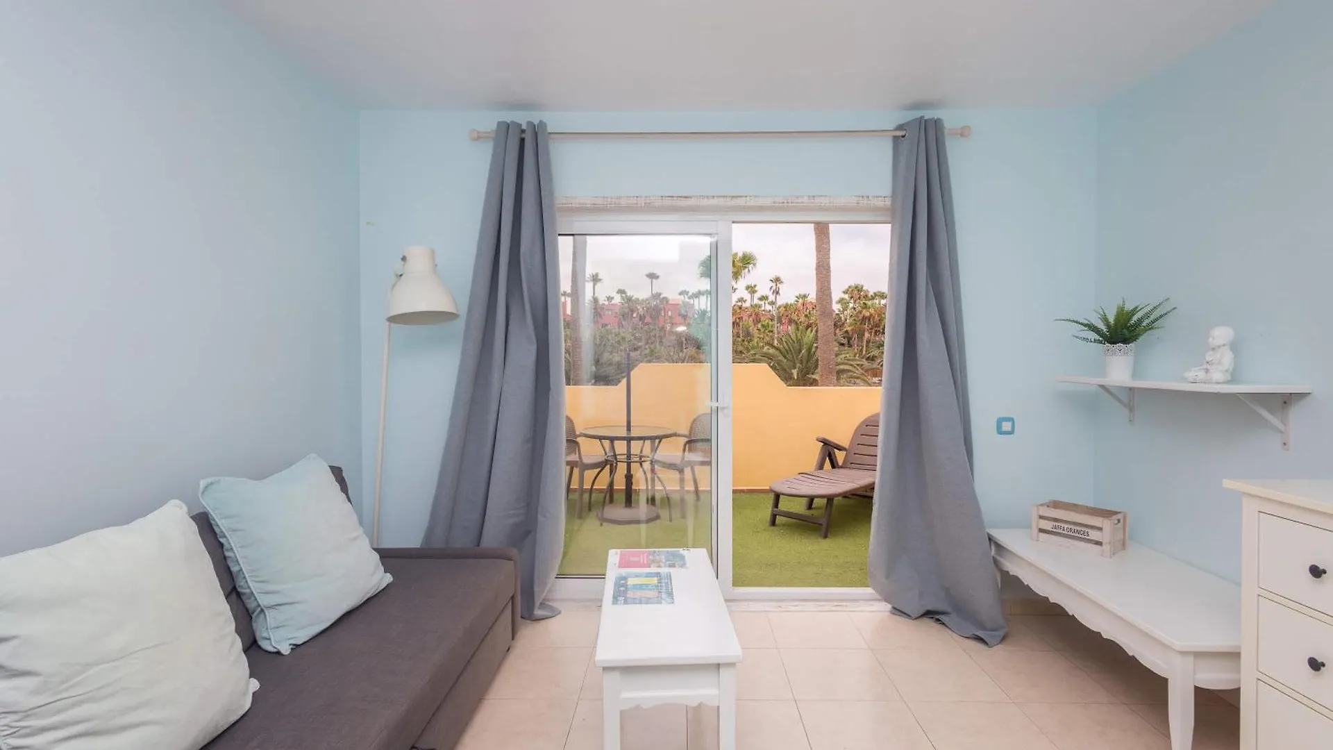 Apartamentos Oasis Royal Corralejo F312 Spain